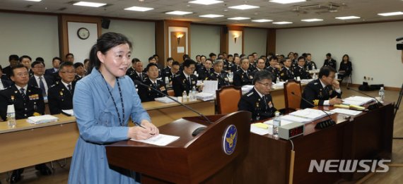경찰청 국감, '조국'으로 수렴…'檢직격탄' 임은정 조명