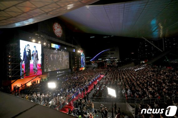 '제24회 부산국제영화제'(BIFF) 개막식 레드카펫/뉴스1 © News1 권현진 기자