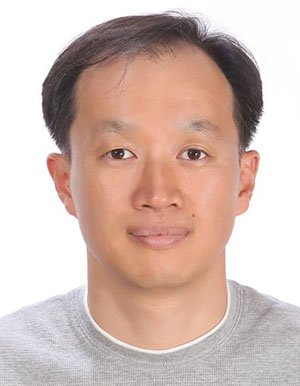 국무총리표창 곽관웅 세종대 교수, 시장 없는 개발 무의미.. 표준제정 작업 [2019 대한민국 로봇대상]