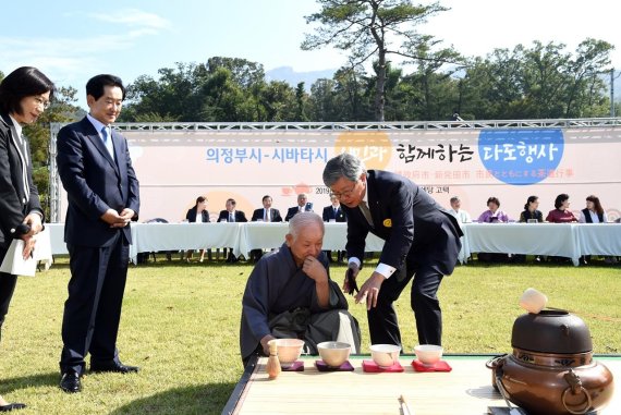 의정부-시바타시 교류30주년 시민다도체험. 사진제공=의정부시