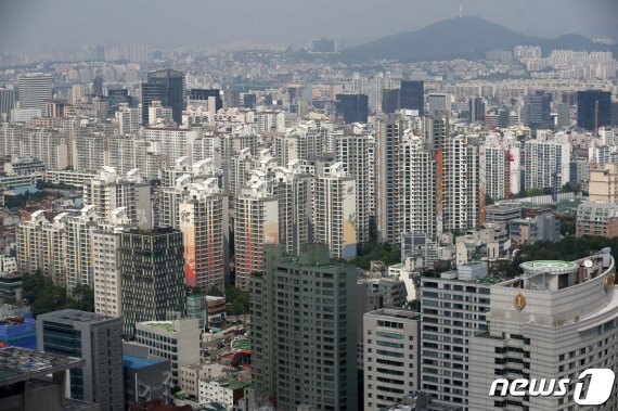 서울의 아파트 단지의 모습.© News1 이승배 기자