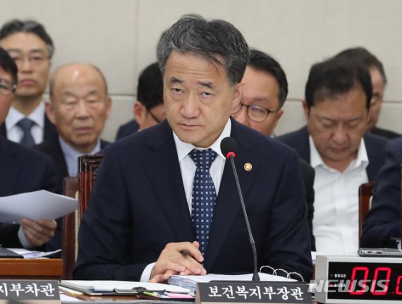 박능후 "국민연금 개혁 '단일안' 제출"..보험료 인상안 검토(종합2보)