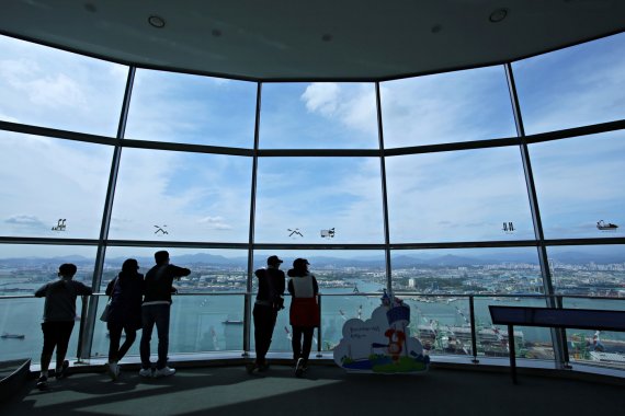 울산이 한눈에 내다보이는 울산대교 전망대