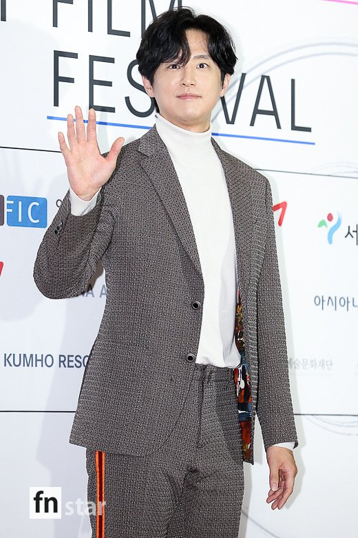 [포토] 권율, ‘강렬한 눈빛’ - fn스타