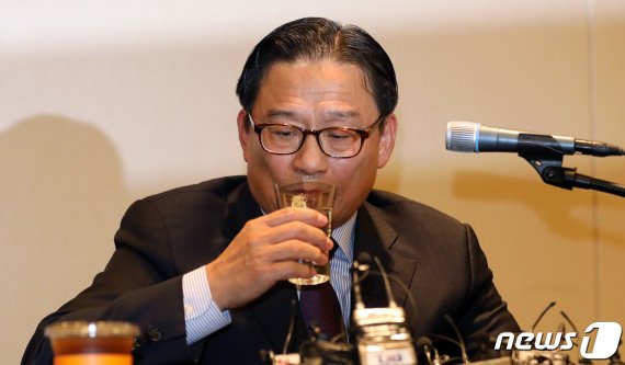 한국당행 거절 당한 박찬주에게 영입 제안한 정당