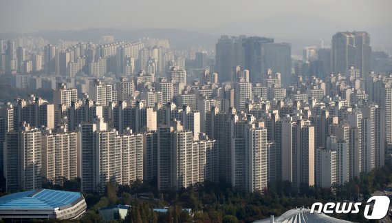 서울 아파트 전경.(자료사진)© News1 이승배 기자