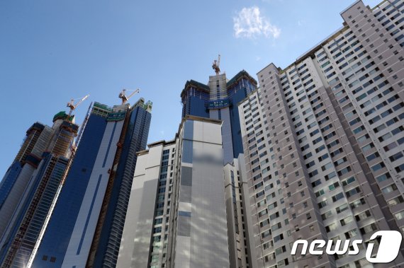 부산 해운대구의 한 아파트. 2018.9.27/뉴스1 © News1 여주연 기자