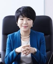 배수정 한국암웨이 신임 대표. 사진=fnDB