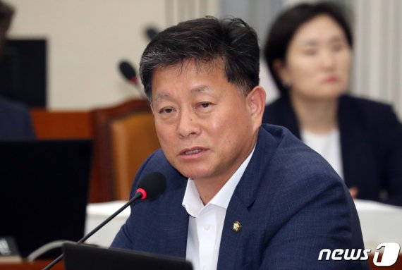 김명연 자유한국당 의원 2019.10.2/뉴스1 © News1 김명섭 기자