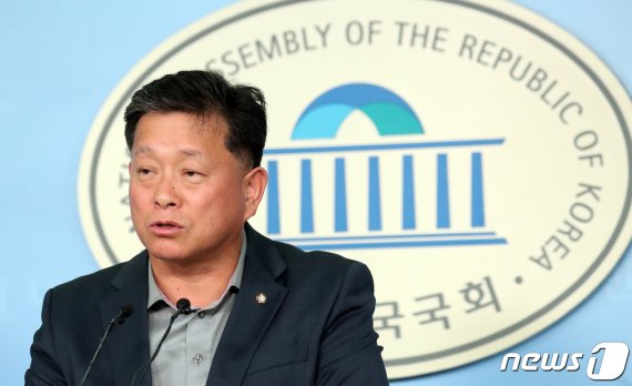 김명연 자유한국당 수석대변인/뉴스1 © News1 김명섭 기자