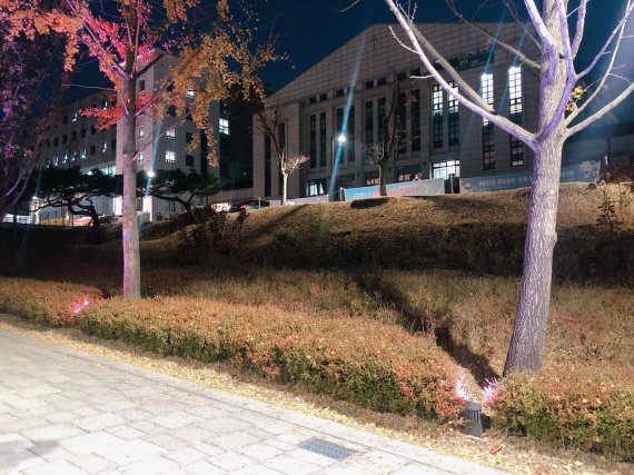 연세대 '홍콩 시위' 지지 현수막 또 무단 훼손.."법적 대응할 것"