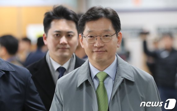 특검, 김경수에 1심보다 1년 높은 징역6년 구형 왜?