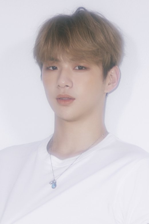 강다니엘, ‘해피투게더4’ 스페셜 MC 출격…솔로 데뷔 후 첫 토크쇼