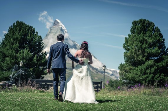 "그림 아냐?" 스위스에서 스몰 웨딩하려면 '여기'