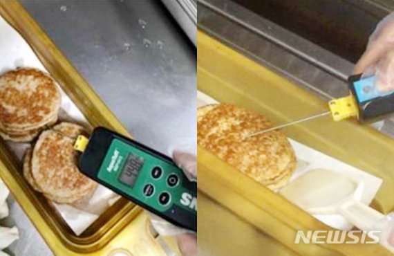 【서울=뉴시스】사진 왼쪽은 한 '맥도날드 전직 점장'이 시민단체 등에 제보한 '언더쿡' 사진, 오른쪽은 맥도날드가 정상적인 패티 온도 측정 모습이라며 공개한 사진. 측정 지점이 패티 가장자리(왼쪽)와 중심부로 서로 다른 두 사진