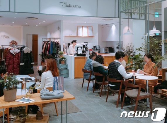 반려식물 호텔. 사진 롯데쇼핑 제공 © 뉴스1