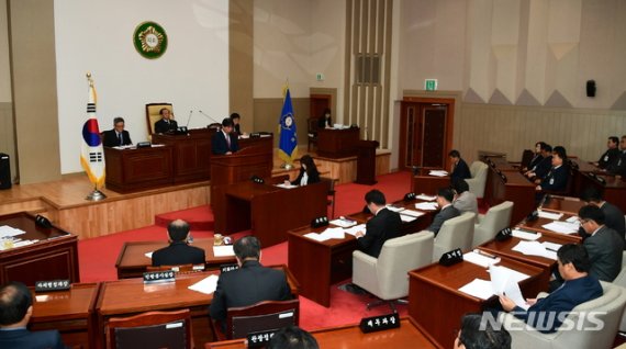 최문순 화천군수, 내년 지역인재 육성-국방개혁 대응 집중