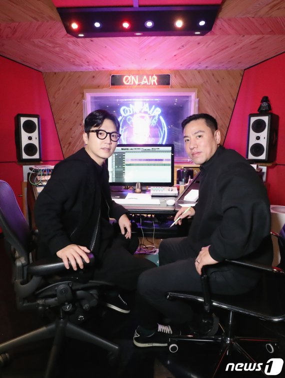 이단옆차기의 박장근,(왼쪽)과 함준석 / 뉴스1 © News1 권현진 기자