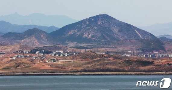 北매체, 한·아세안 정상회의 비난…"대북정책 지지 구걸"