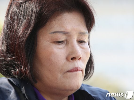 1987년 8월 해운대 바닷가에서 실종된 홍봉수(현재 만 35세)씨의 어머니 오승민씨가 지난 5월16일 오후 서울 여의도에서 뉴스1과 인터뷰를 하고 있다. 2019.5.16/뉴스1 © News1 신웅수 기자