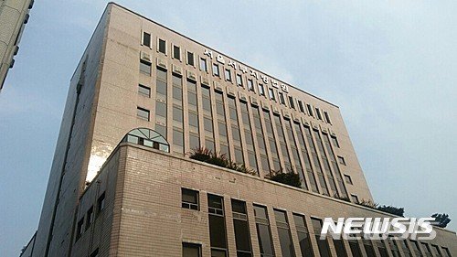 '122억 배임' 스킨푸드 전 대표 "가족경영이라 양해 돼"..점주들 '분통'