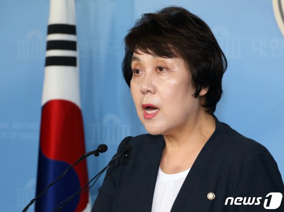 민주당 "한국당 '예산안-필리버스터 철회 연계' 심각한 유감"