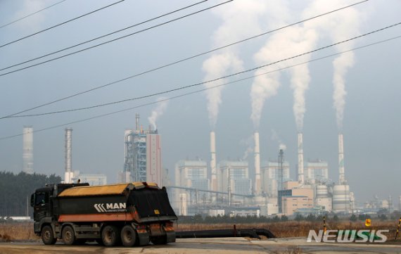 전북환경운동연합 “‘기후변화 주범’ 석탄화력발전소 조기 폐쇄하라”