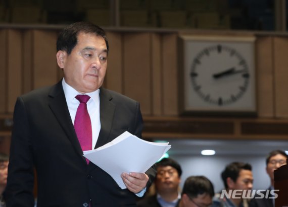 한국당, '임시국회 회기 결정 안건'에 필리버스터 신청