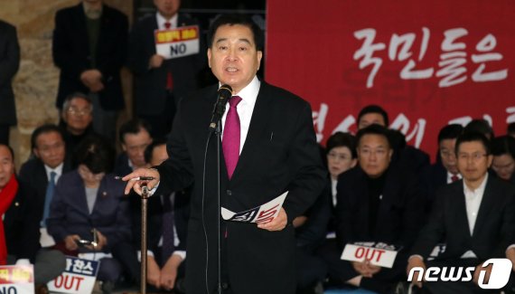 한국당, 임시회 회기 결정 필리버스터 신청…"거부할 수 없어"(종합)
