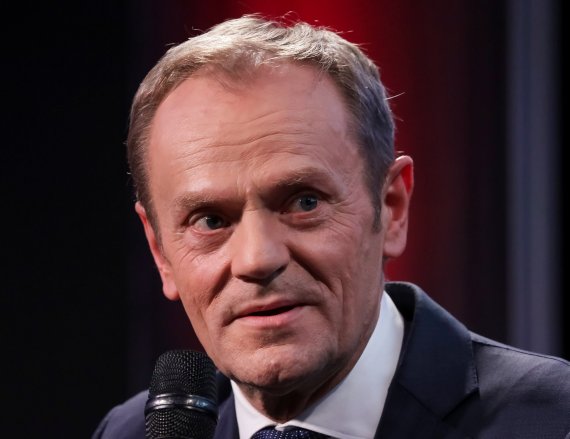 Donald Tusk, a Polish politician and former European Council President, attends a promotion of his personal diary, 'Szczerze' (Sincerely) in Warsaw, Poland December 14, 2019. Slawomir Kaminski/Agencja Gazeta via REUTERS ATTENTION EDITORS - THIS IMAGE WAS PROVIDED BY A THIRD PARTY. POLAND OUT. NO COM