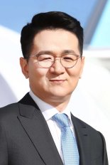 "남매의 난, 터질 게 터졌다" 0.03%P 지분차 분쟁 예견 [한진그룹 경영권 분쟁 현실로]