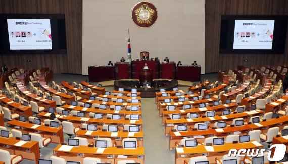 한국당, 포항지진특별법 등 5개 법안에 필리버스터 않기로