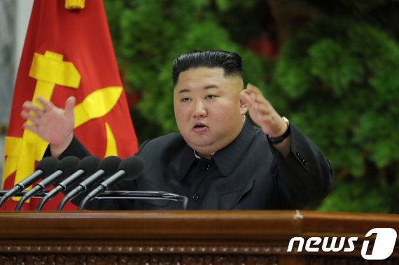 (평양 노동신문=뉴스1) = 북한 노동당 기관지 노동신문은 29일 "조선노동당 중앙위원회 정치국 상무위원회 결정에 따라 조선노동당 중앙위원회 제7기 제5차전원회의가 지난 28일 평양에서 소집됐다"고 밝혔다[국내에서만 사용가능. 재배포 금지. DB 금지. For Use Only in the Republic of Korea. Redistribution Prohibited] rodongphoto@news1.kr