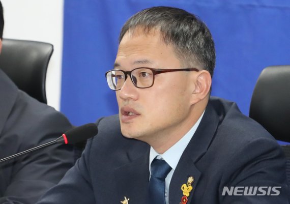 박주민 "공수처법 이탈표 다양하게 설득중"