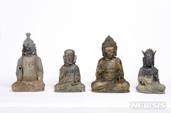 [서울=뉴시스] 부여 무량사 오층석탑 출토 금동불상 일괄(扶餘 無量寺 五層石塔 出土 金銅佛像 一括).(사진=문화재청 제공) 2019.12.31 photo@newsis.com