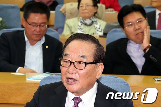 제21대 총선에서 승리할 경우 현역 최다선을 달성하게 되는 무소속 서청원 의원/© 뉴스1