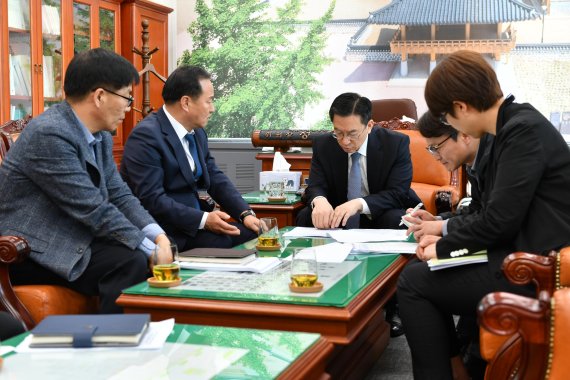 [포커스] 정동균 군수 ‘올해 양평공정행복 만개’