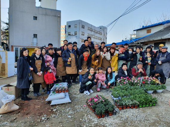 공공의 골목 캠프에 참여했던 사람들. 사진제공=전주시