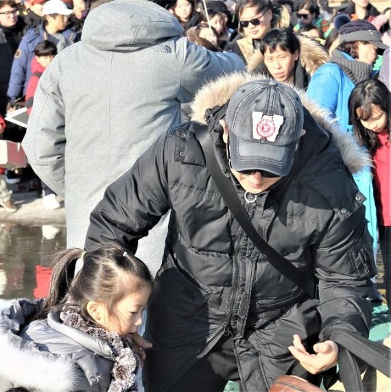 [fn강원기획]강원도 최대 겨울축제, ‘인제빙어축제’를 가다