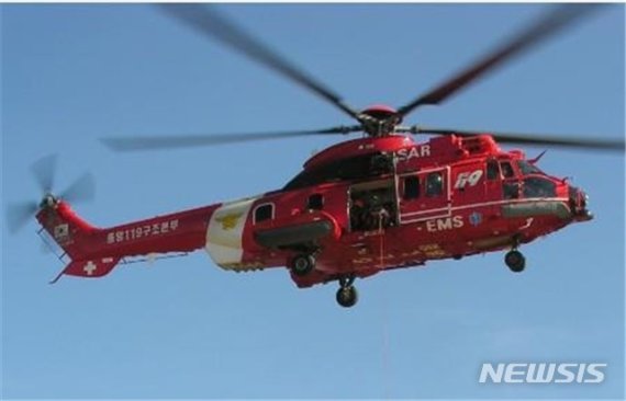 【세종=뉴시스】독도 해역에서 추락한 사고 헬기 기종인 EC225. (사진= 뉴시스 DB)