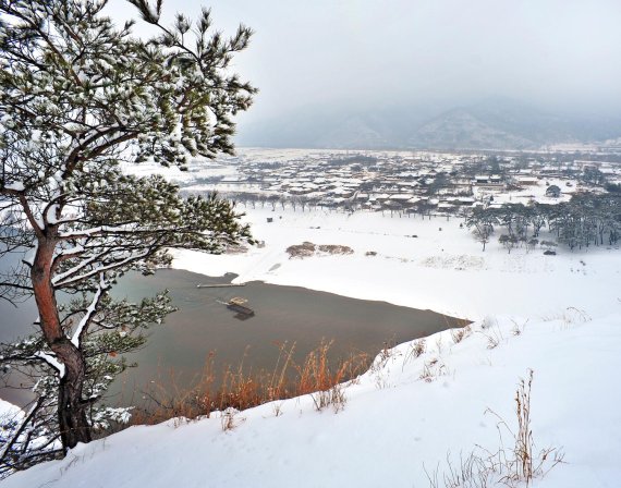 부용대에서 바라본 안동 하회마을 전경. 사진=안동시 제공