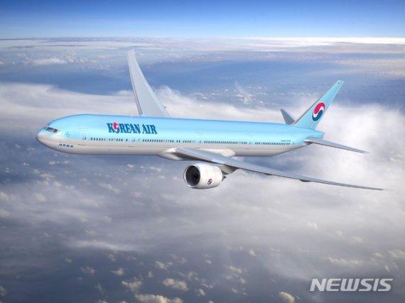 [서울=뉴시스] 대한항공 보잉 777-300ER 항공기. (사진: 대한항공 제공) 2019.11.28.