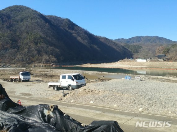 [산청=뉴시스] 산청군 생초면 멸종위기종 여울마자 서식지.