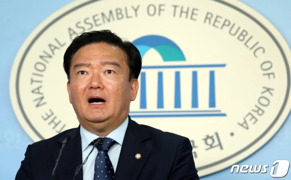 민경욱 자유한국당 의원. © News1 김명섭 기자