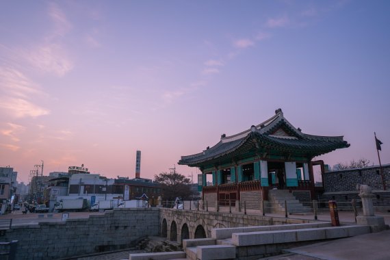 수원팔색길 화성성곽길, 걷기여행의 마지막 코스인 동북각루와 화홍문