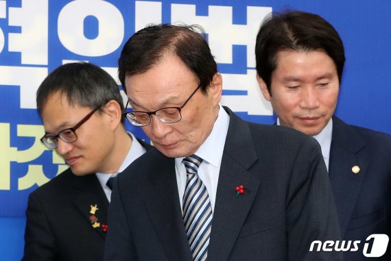 이해찬 더불어민주당 대표와 이인영 원내대표, 박주민 최고위원. © News1 이종덕 기자