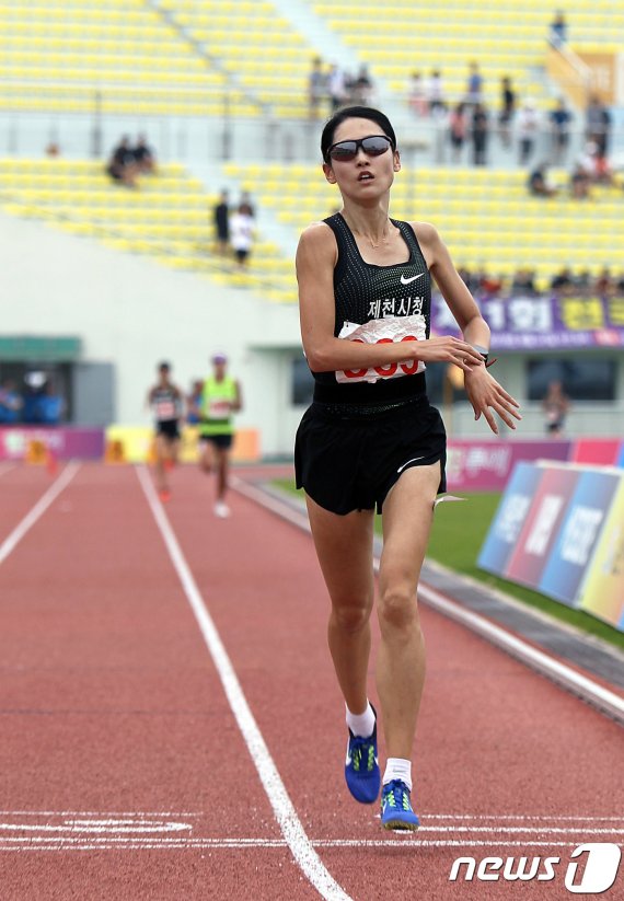 한국 여자 마라톤의 간판 최경선. (대한육상연맹 제공) © 뉴스1