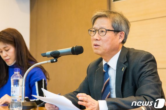 강신하 블랙리스트 소송대리인단 단장(변호사)© 뉴스1