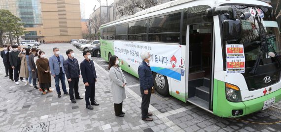 DGB금융 임직원 "혈액수급 위기극복 동참"…헌혈 나서