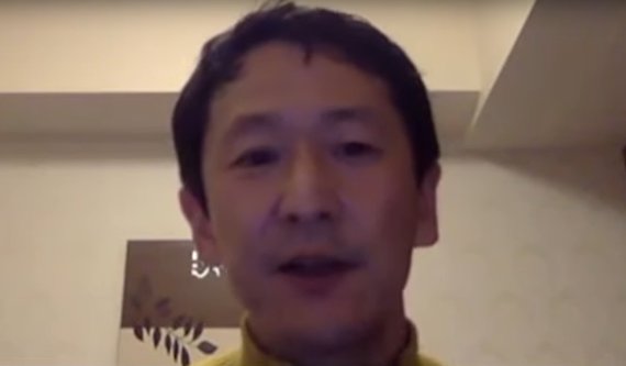 유튜브 영상을 통해 일본 정부 코로나19 대책을 비판한 이타와 켄타로 고베대 교수. © 뉴스1